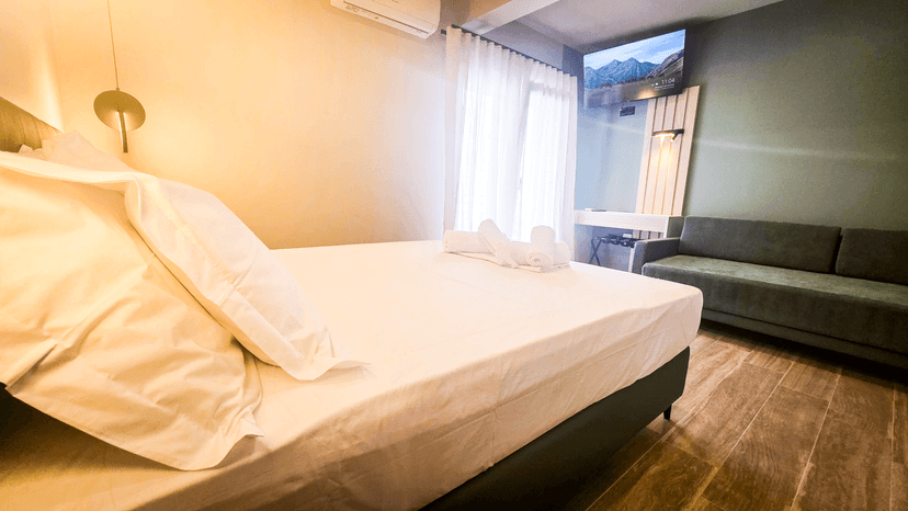 Calliope - Luxury Room